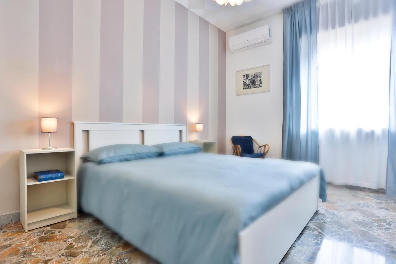 Salerno Irno Bright Apartment Exteriör bild