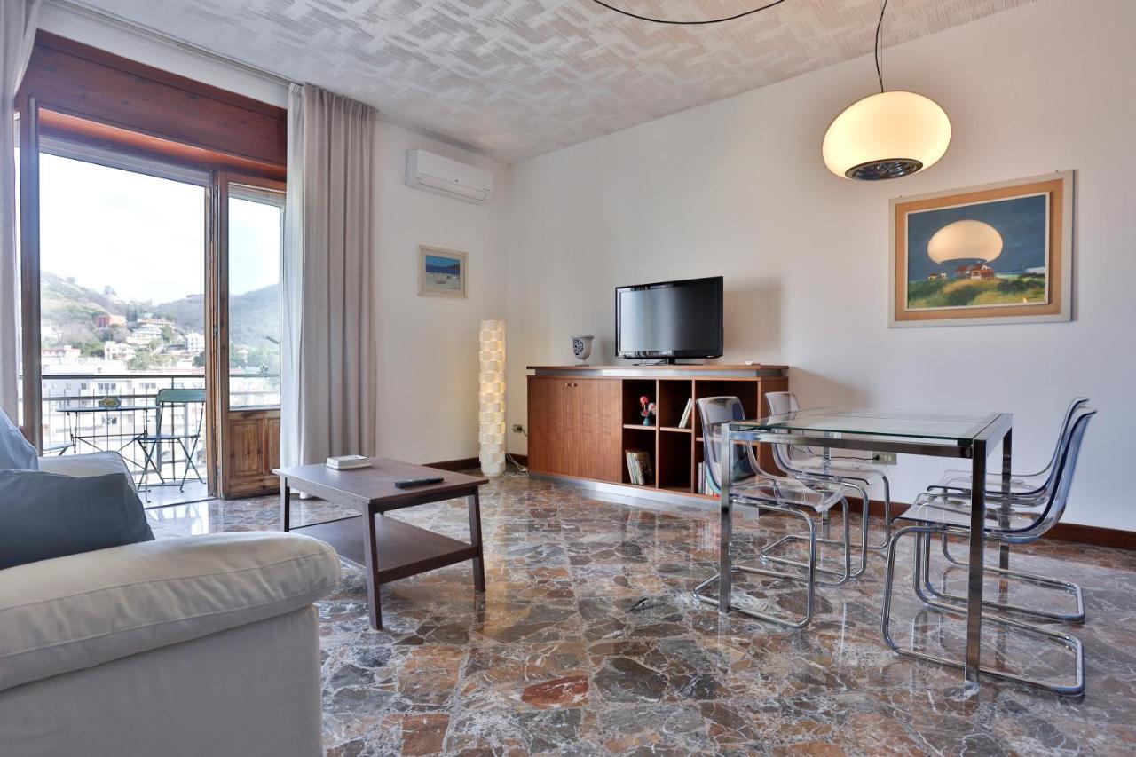 Salerno Irno Bright Apartment Exteriör bild